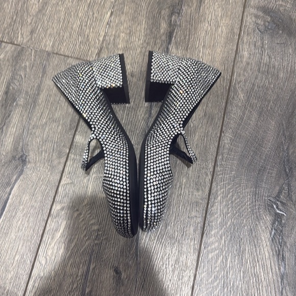 NEW • Jeffrey Campbell • Regal Embellished Block Heel Mary Jane Pumps Black 6.5 - Picture 4 of 6